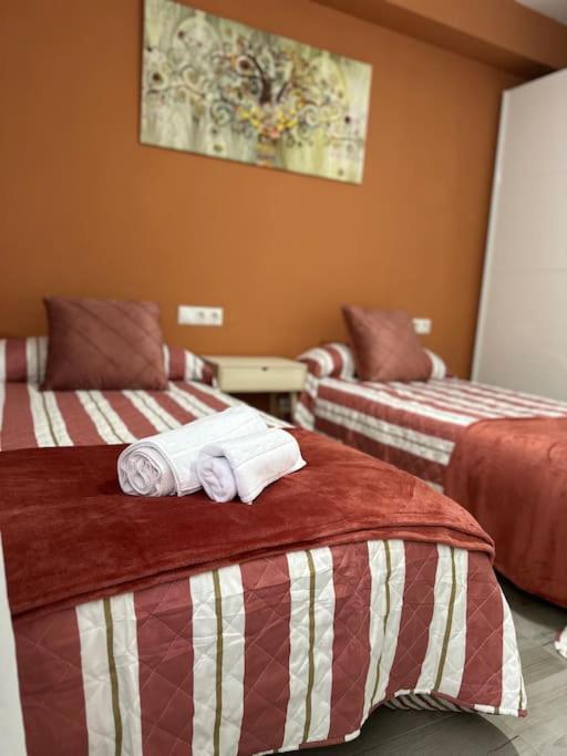 Apartamento Turistico O.N Renfe Córdoba Eksteriør bilde