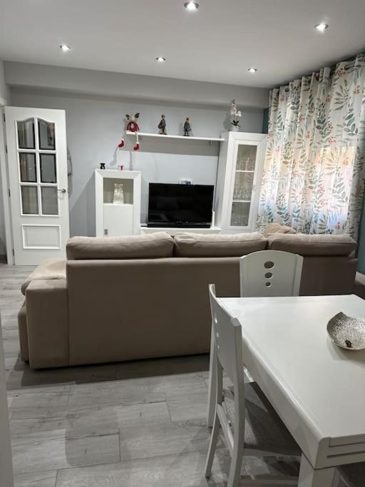 Apartamento Turistico O.N Renfe Córdoba Eksteriør bilde